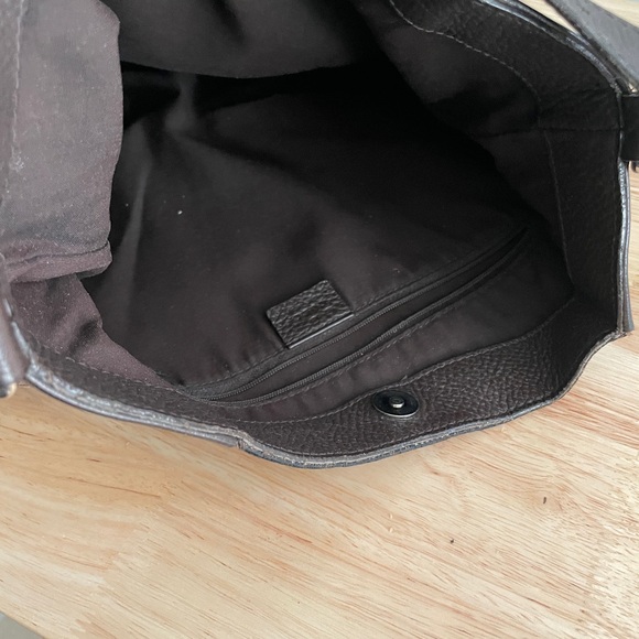 Authentic Hobo style Gucci bag - Picture 5 of 7